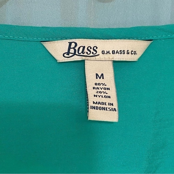 Bass Teal Jewel Button Down Blouse Sz Medium - Picture 2 of 6